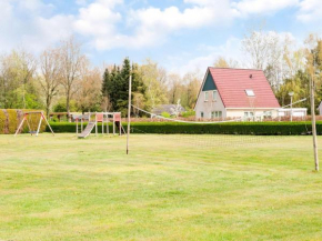 Holiday home with with Jacuzzi and unobstructed views over the countryside